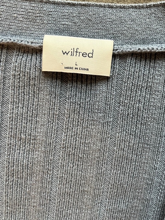 Aritzia wilfred plunge knit cardigan grey sweater medium - Picture 2 of 2